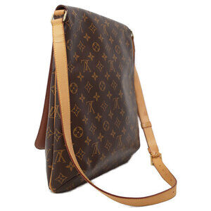 Louis Vuitton Leather Monogram Brown Bag Shoulder Musette